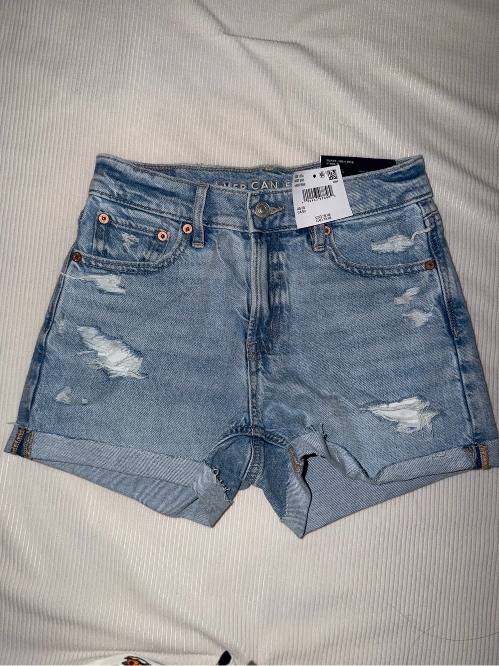 American Eagle Outfitters Light Wash Relaxed Denim Shorts